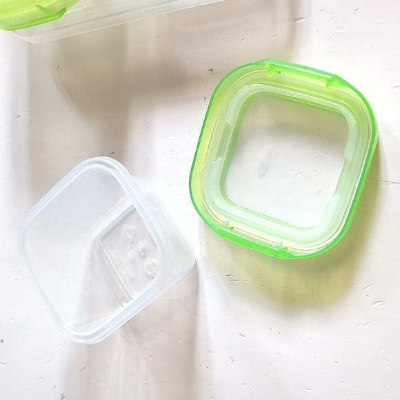 Oxo Storage Containers - Picture 3 of 3